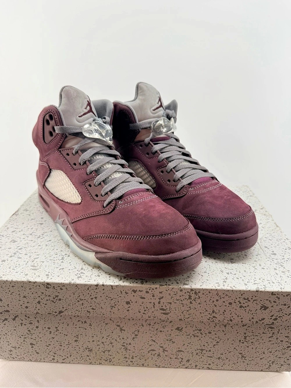 Jordan 5 Retro SE Burgundy Size 10.5M